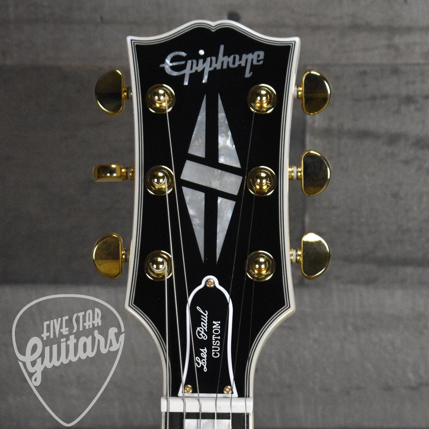 Epiphone Inspired by Gibson Custom Les Paul Custom - Alpine White with Hard Shell Case