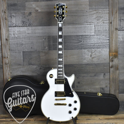 Epiphone Inspired by Gibson Custom Les Paul Custom - Alpine White with Hard Shell Case