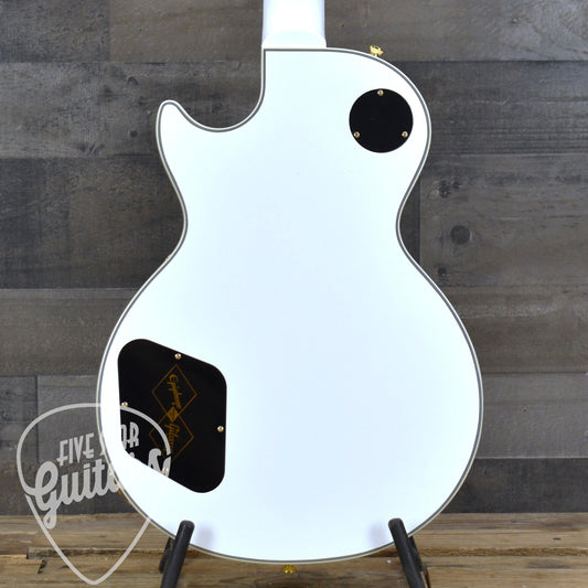 Epiphone Inspired by Gibson Custom Les Paul Custom - Alpine White with Hard Shell Case