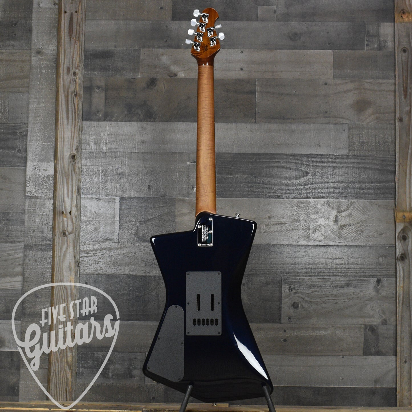 Ernie Ball Music Man St. Vincent Goldie - Silk Charmeuse with Mono Case