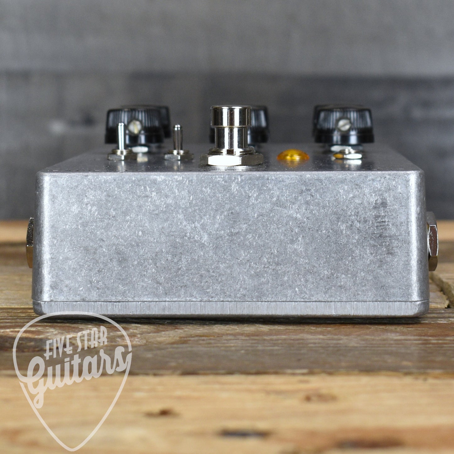 Fairfield Circuitry 20% More Slew Limiting Distortion