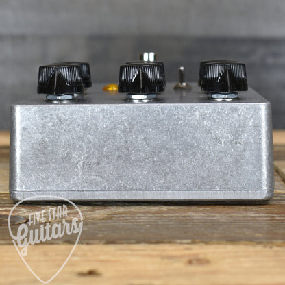 Fairfield Circuitry 20% More Slew Limiting Distortion