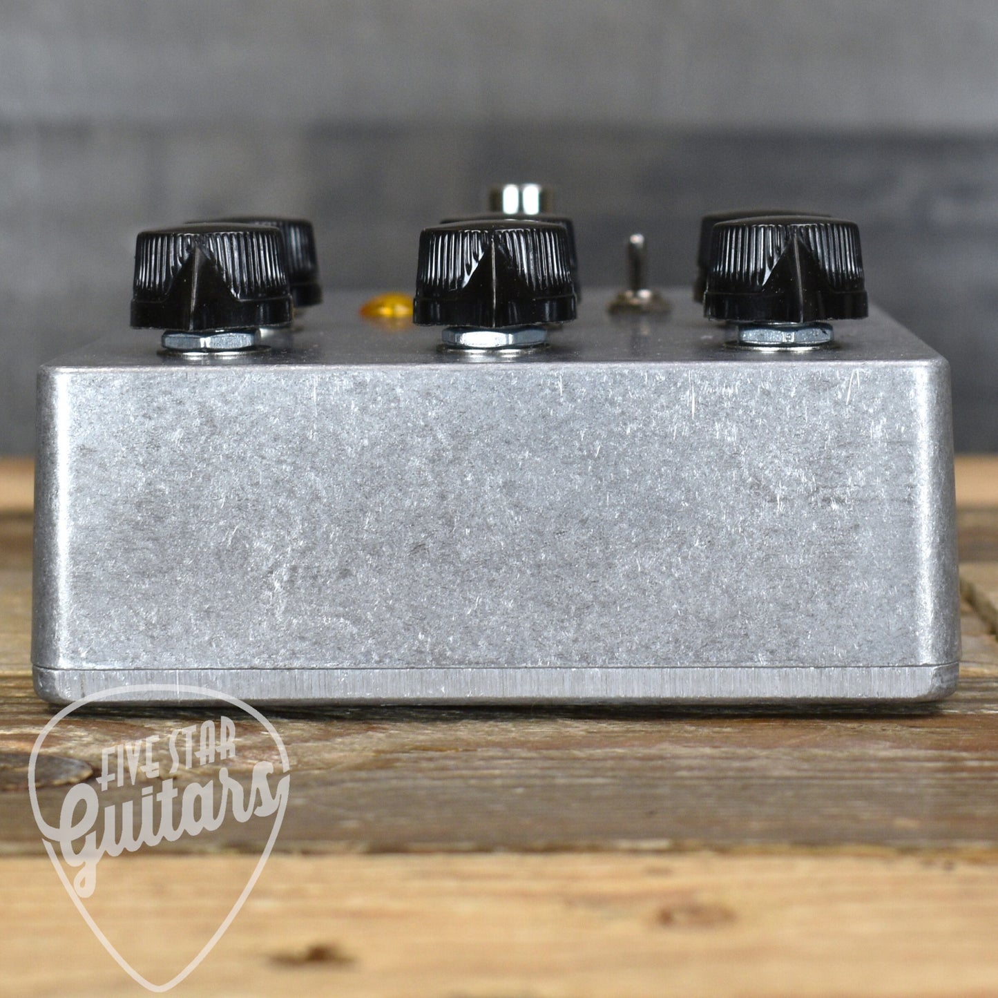 Fairfield Circuitry 20% More Slew Limiting Distortion