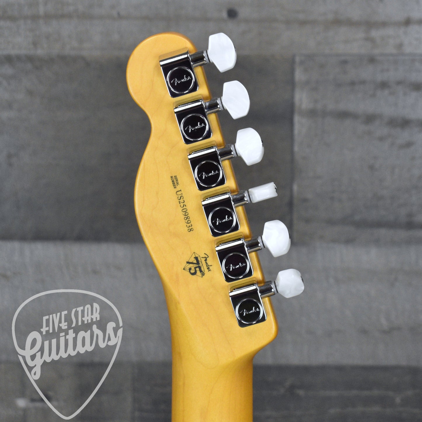 Fender 75th Anniversary American Professional Classic Cabronita Telecaster - Candy Apple Red with Hardshell Case