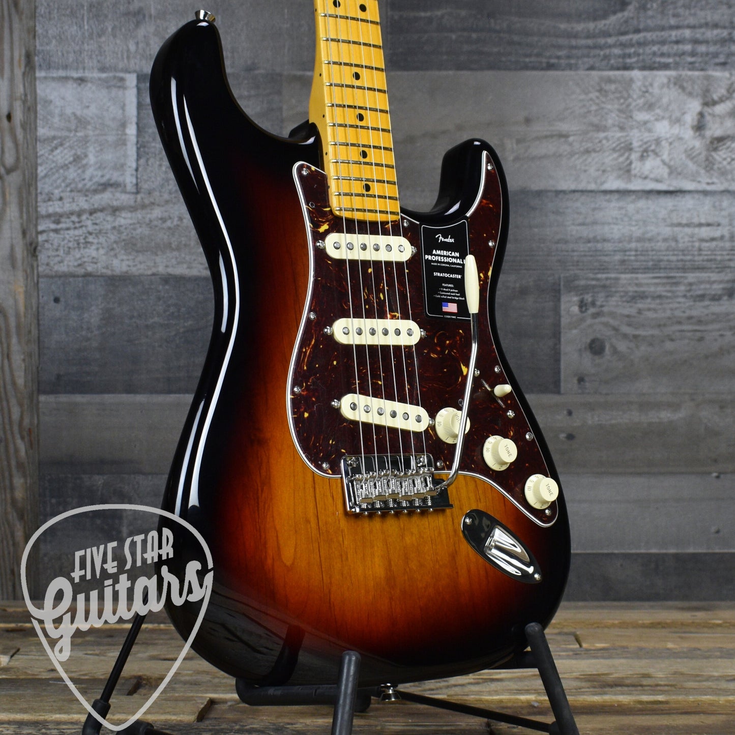 Fender American Professional II Stratocaster - 3 Tone Sunburst with Hard Shell Case