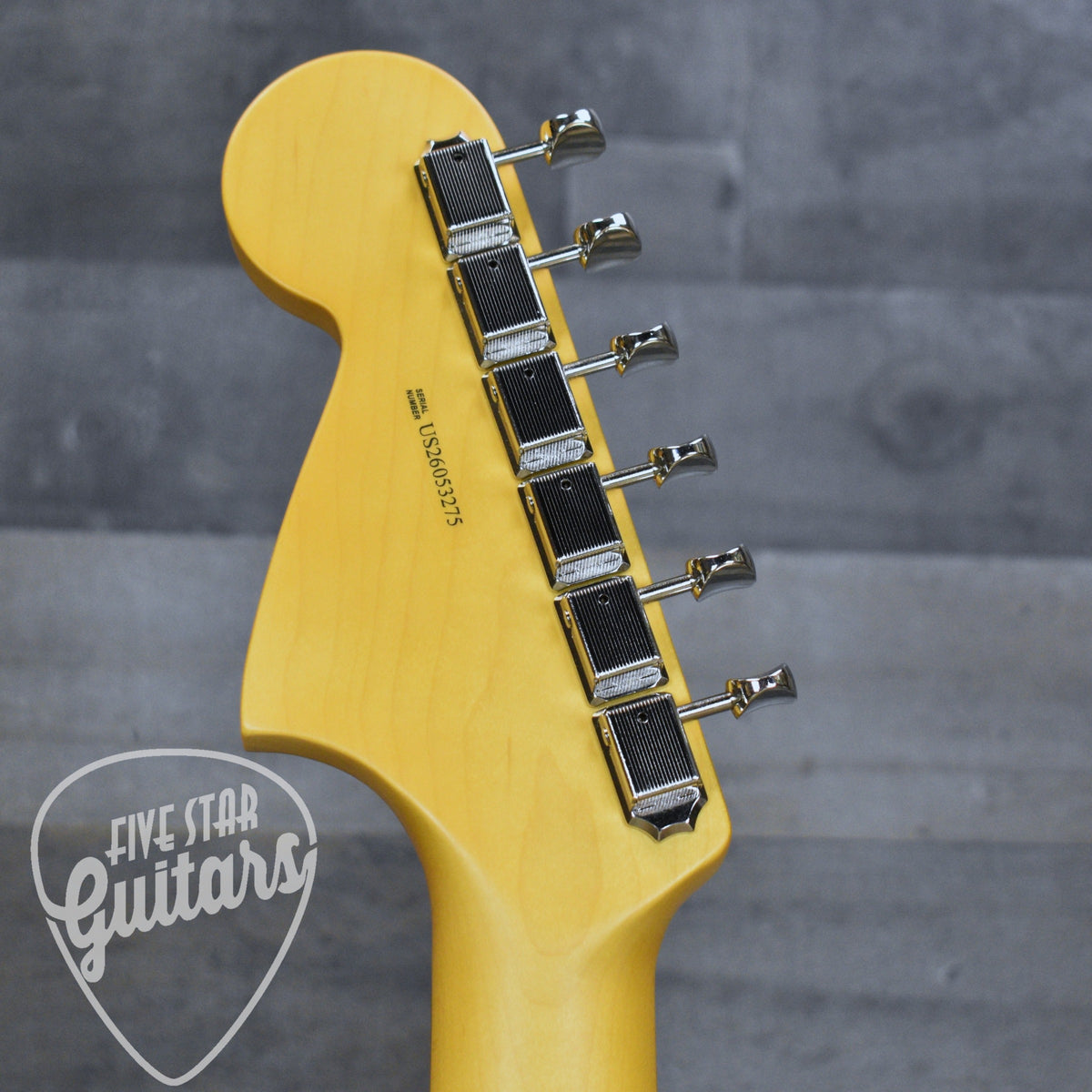 Fender American Professional Classic Jaguar - Faded Sherwood Green Metallic with Deluxe Gig Bag