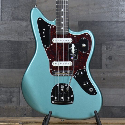 Fender American Professional Classic Jaguar Rosewood Fingerboard Faded Sherwood Green Metallic Included: Deluxe Gig Bag