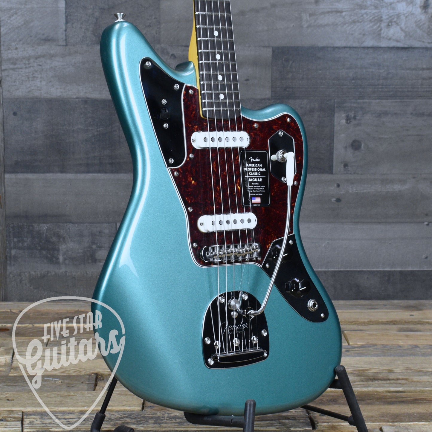 Fender American Professional Classic Jaguar Rosewood Fingerboard Faded Sherwood Green Metallic Included: Deluxe Gig Bag