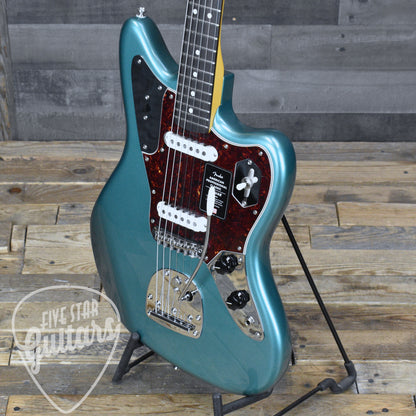 Fender American Professional Classic Jaguar Rosewood Fingerboard Faded Sherwood Green Metallic Included: Deluxe Gig Bag