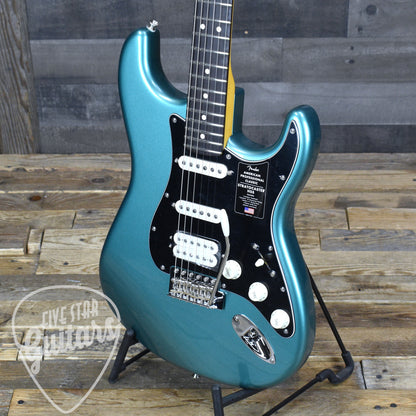 Fender American Professional Classic Stratocaster HSS Rosewood Fingerboard - Faded Sherwood Green Metallic with Deluxe Gigbag