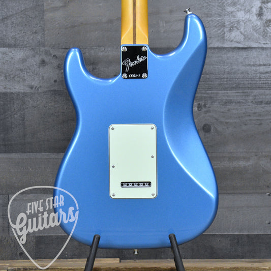Fender American Professional Classic Stratocaster Maple Fingerboard - Faded Lake Placid Blue with Deluxe Gig Bag