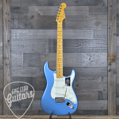 Fender American Professional Classic Stratocaster Maple Fingerboard - Faded Lake Placid Blue with Deluxe Gig Bag