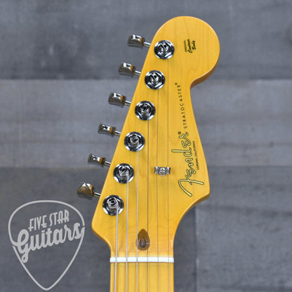 Fender American Professional Classic Stratocaster Maple Fingerboard - Faded Lake Placid Blue with Deluxe Gig Bag