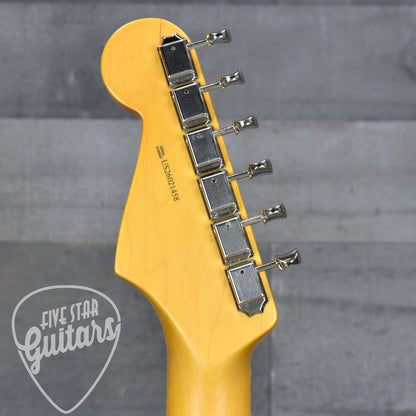 Fender American Professional Classic Stratocaster Maple Fingerboard - Faded Lake Placid Blue with Deluxe Gig Bag