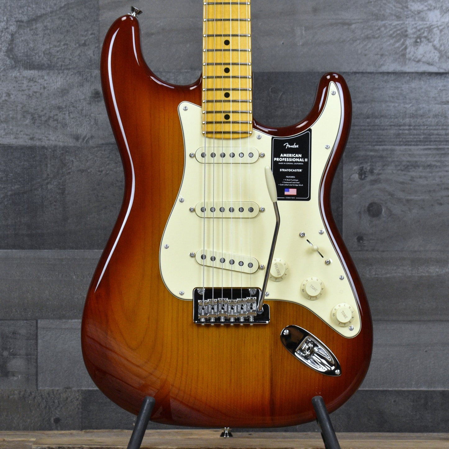 Fender American Professional II Stratocaster - Sienna Sunburst with Hardshell Case
