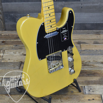 Fender American Professional II Telecaster Maple Fingerboard - Butterscotch Blonde with Deluxe Molded Case