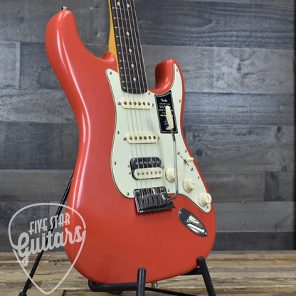 Fender American Ultra Luxe Vintage '60s Stratocaster HSS - Fiesta Red with Fender Deluxe Hardshell Case