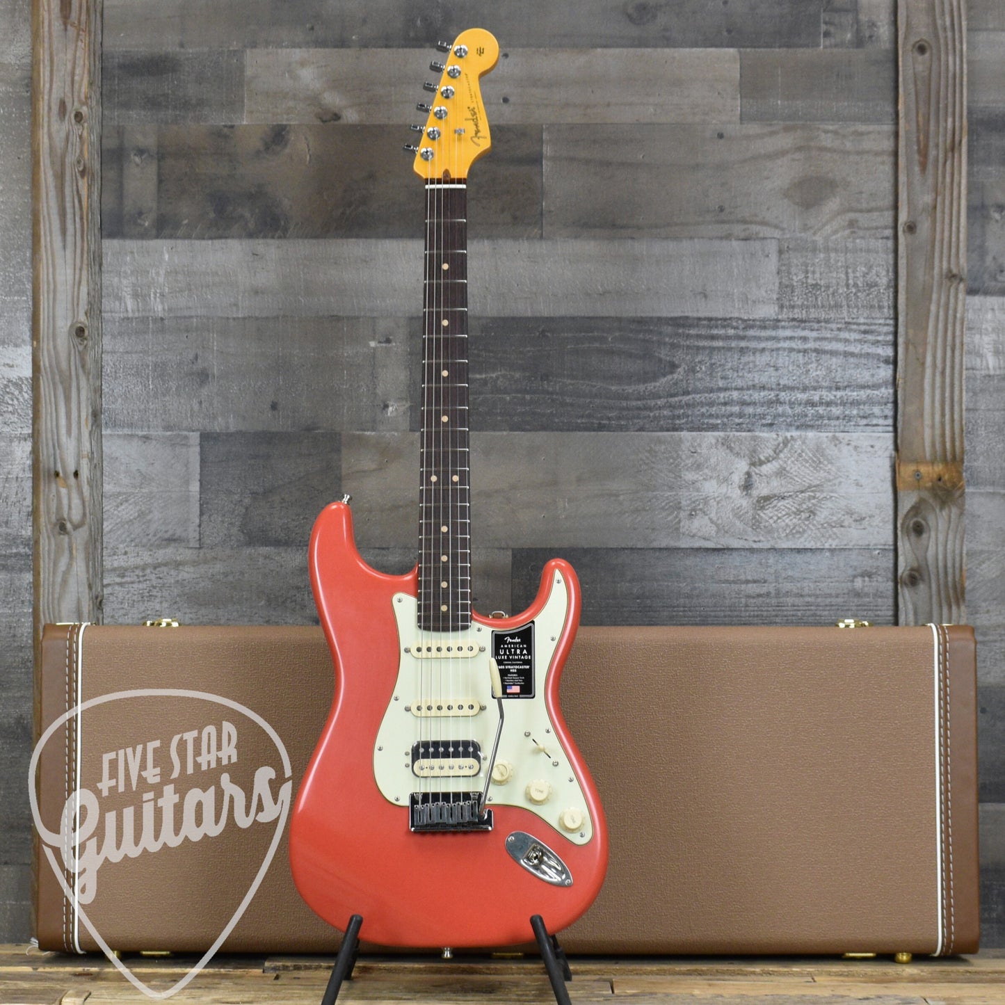 Fender American Ultra Luxe Vintage '60s Stratocaster HSS - Fiesta Red with Fender Deluxe Hardshell Case