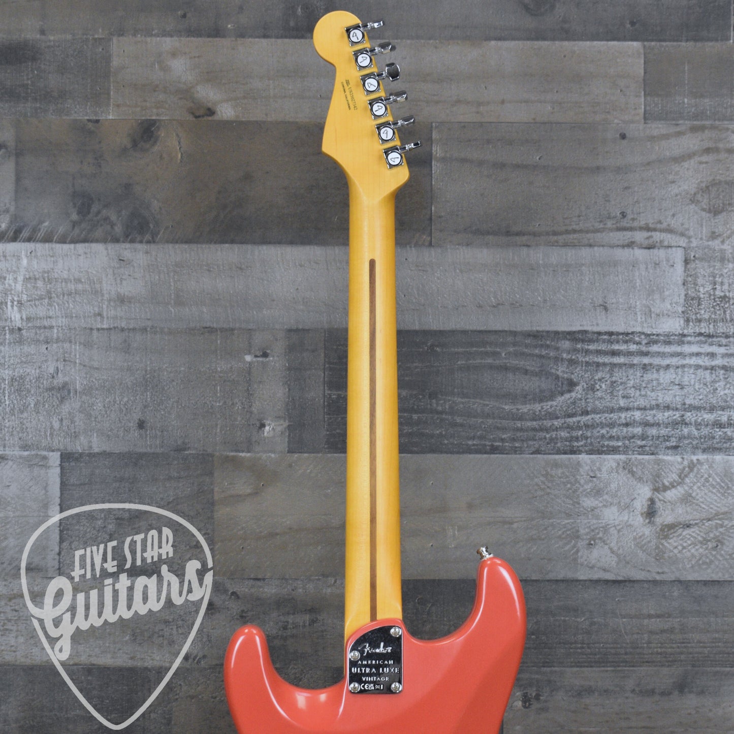 Fender American Ultra Luxe Vintage '60s Stratocaster HSS - Fiesta Red with Fender Deluxe Hardshell Case