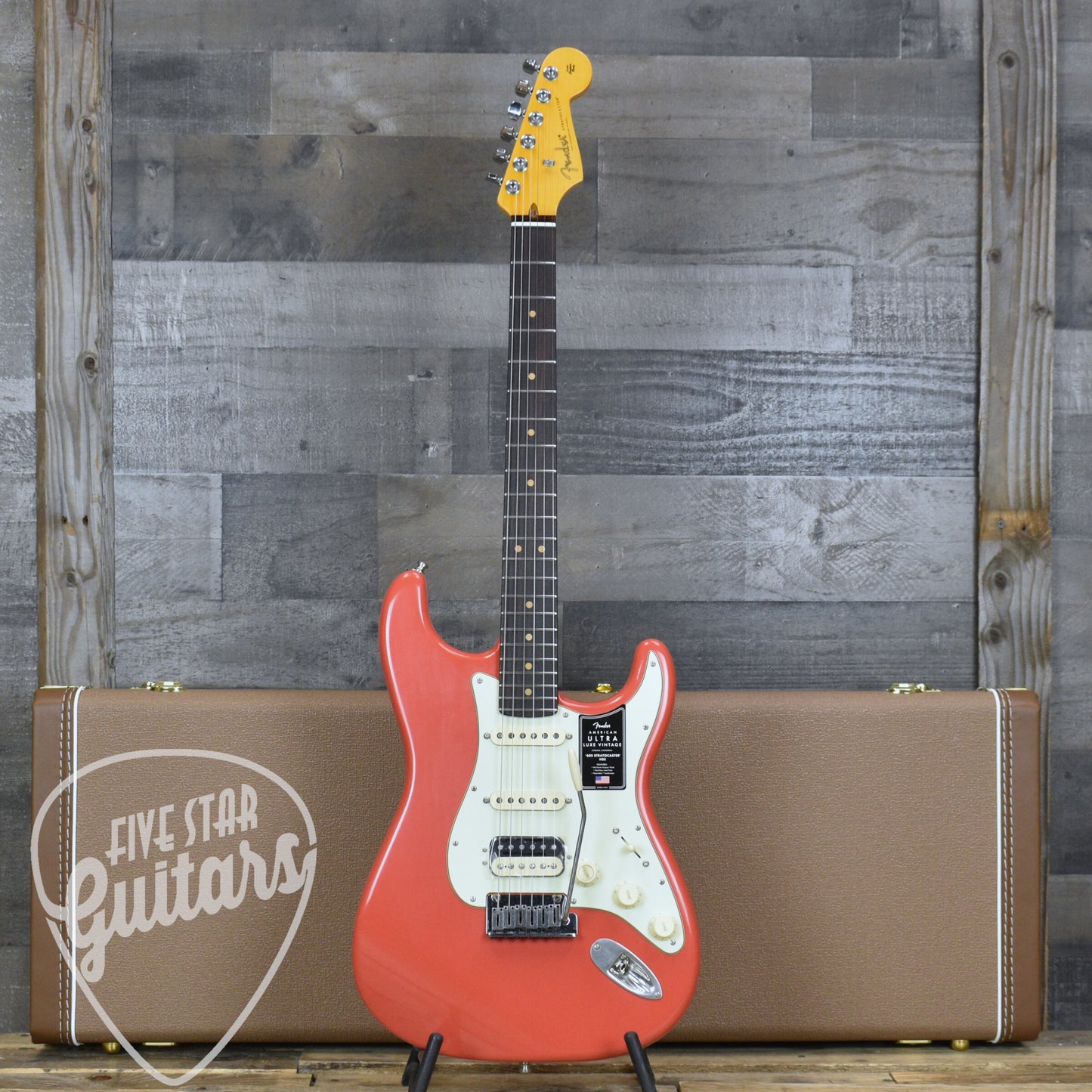 Fender American Ultra Luxe Vintage '60s Stratocaster HSS - Fiesta Red with Fender Deluxe Hardshell Case