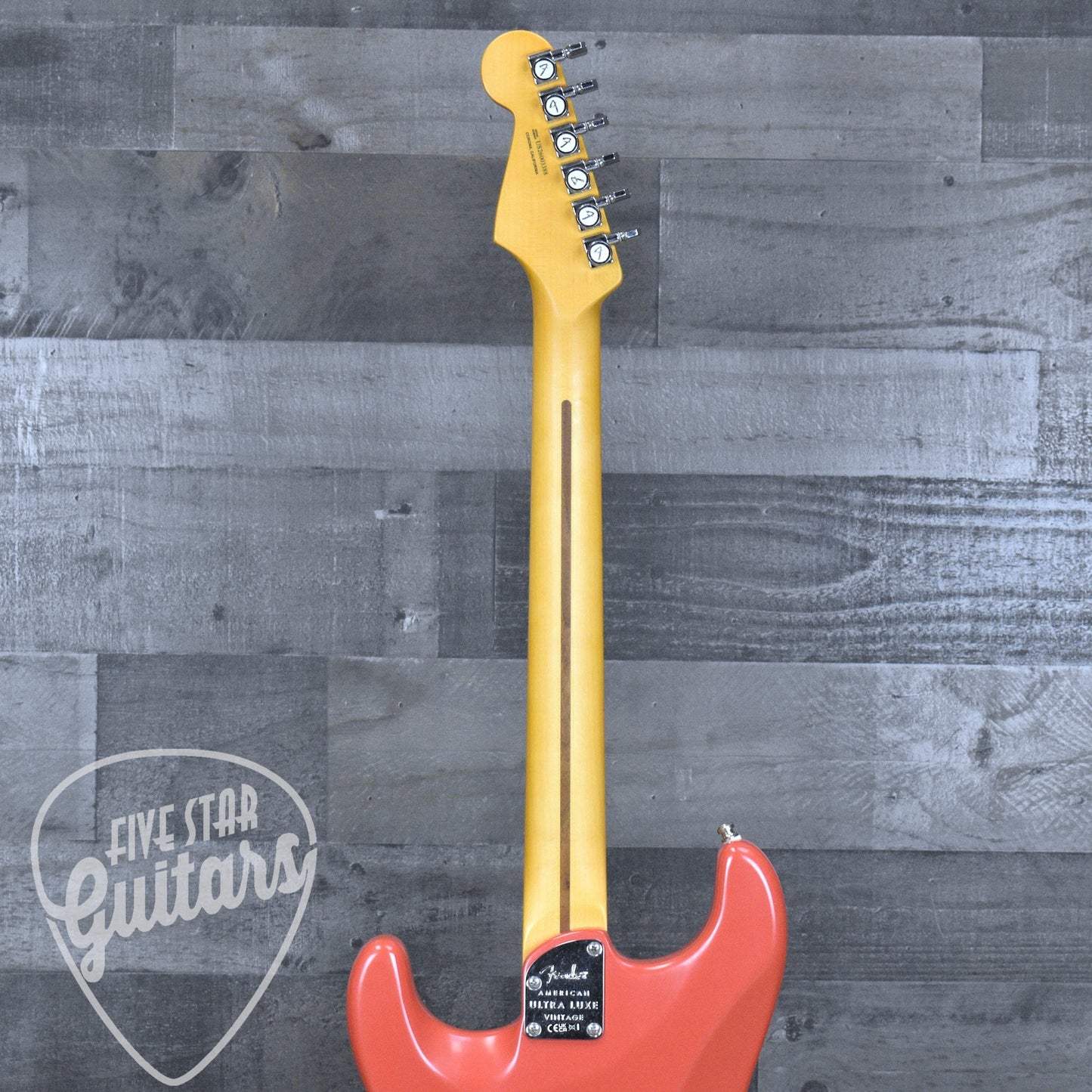 Fender American Ultra Luxe Vintage '60s Stratocaster HSS - Fiesta Red with Fender Deluxe Hardshell Case