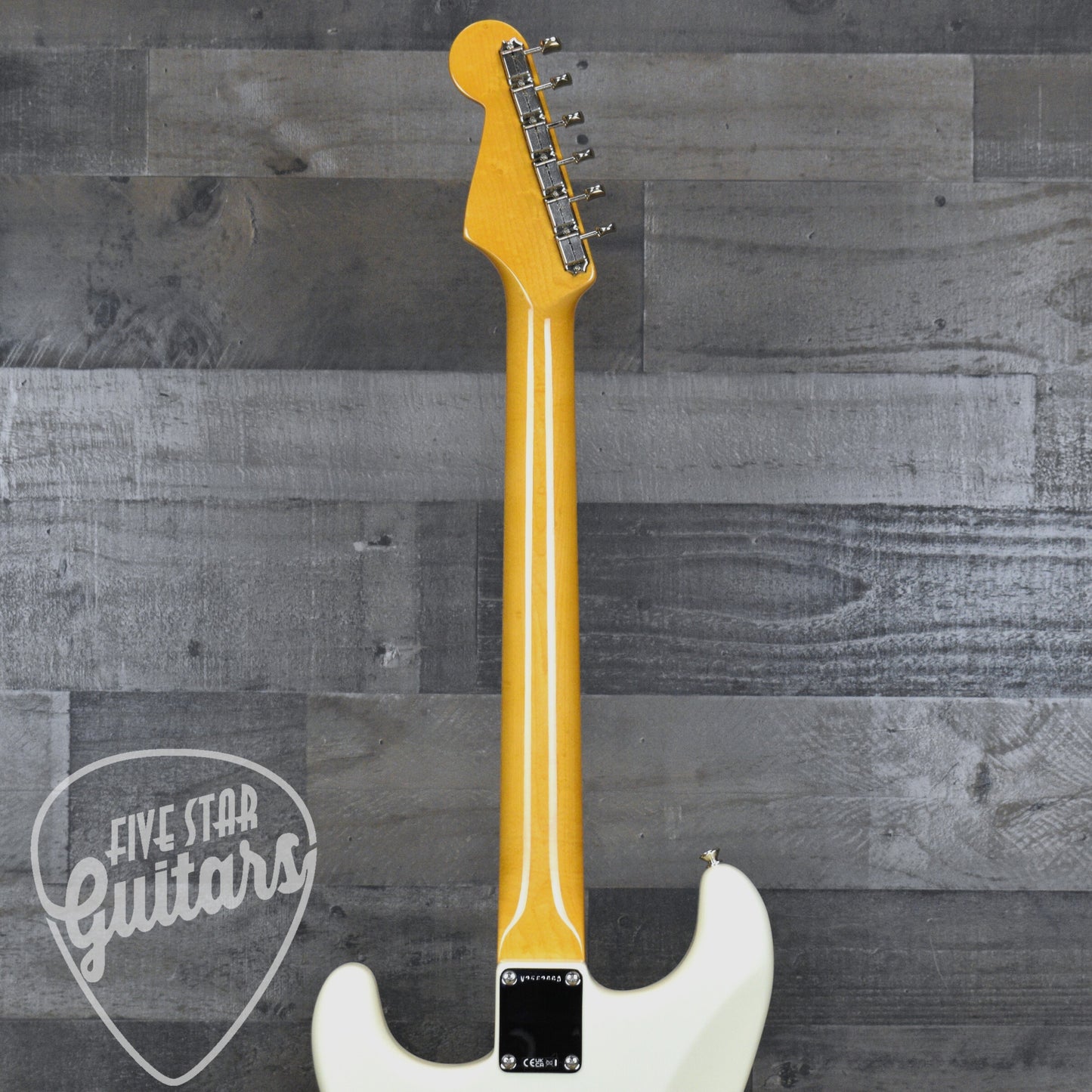 Fender American Vintage II 1961 Stratocaster Rosewood Fingerboard - Olympic White with Hard Shell Case