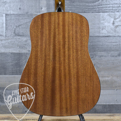 Fender CD-60S Dreadnought Acoustic Guitar Pack V2 - Natural