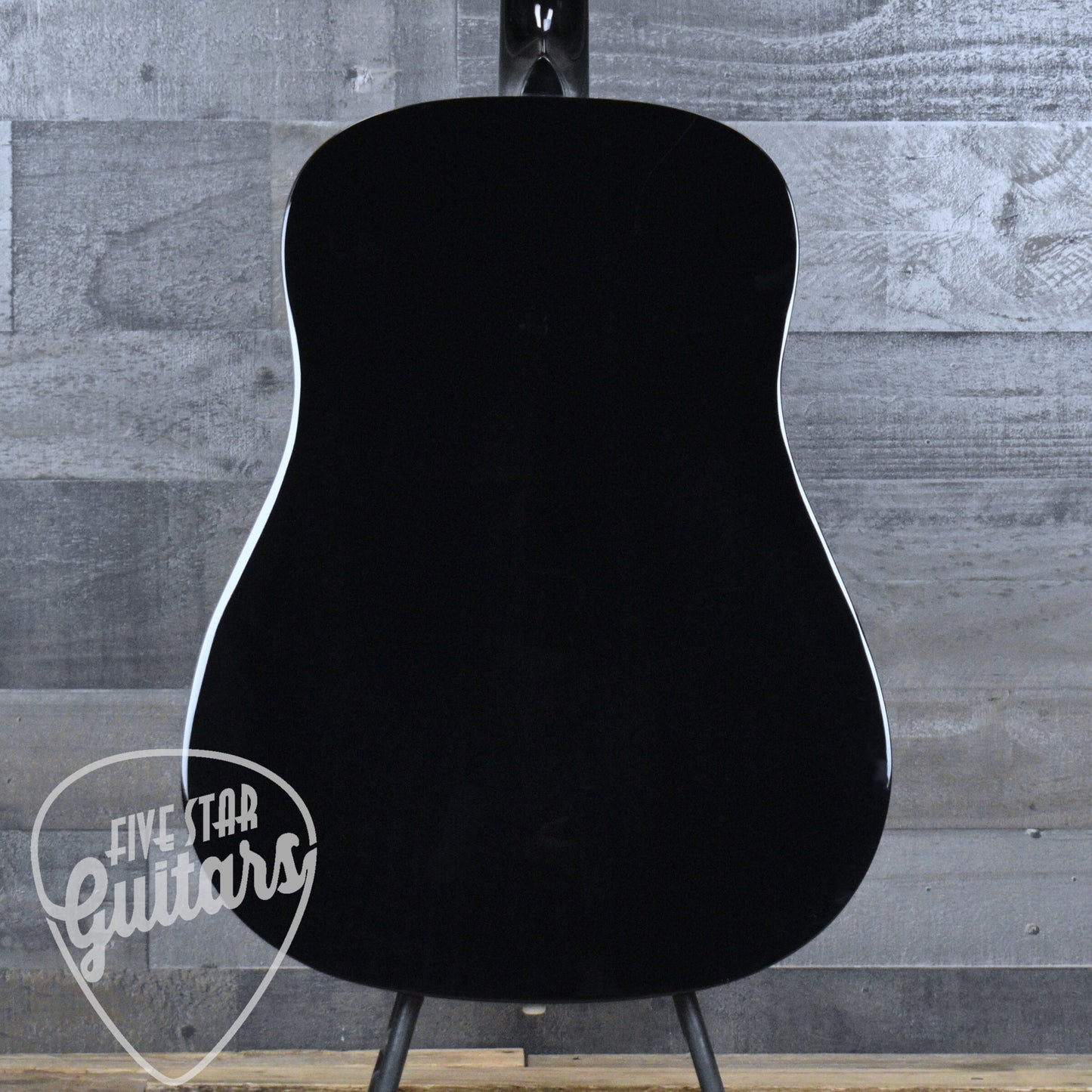 Fender CD-60 Dreadnought V3 - Black Gloss with Hard Shell Case