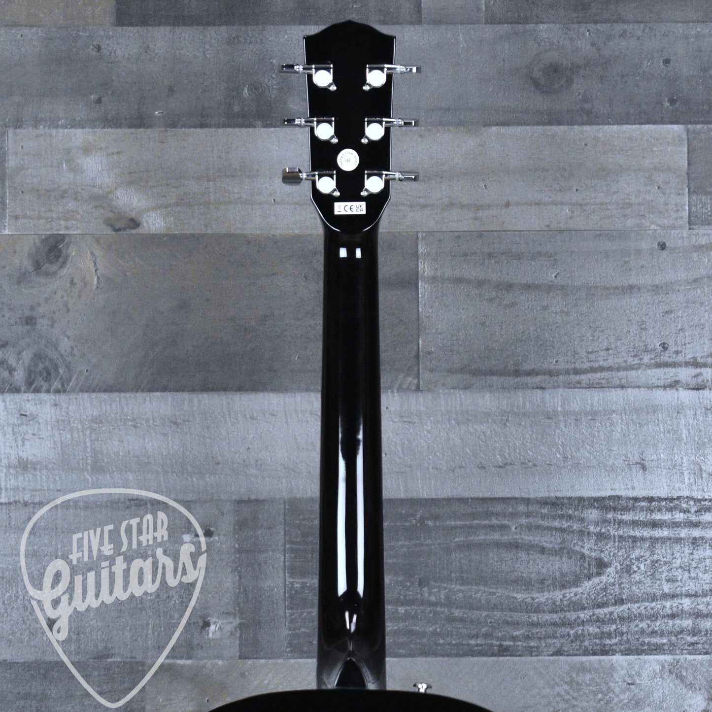 Fender CD-60 Dreadnought V3 - Black Gloss with Hard Shell Case