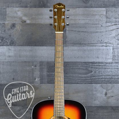 Fender CD-60 Dreadnought V3 - Sunburst with Hard Shell Case