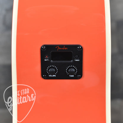 Fender California Standard Redondo CE Spruce Top Ivory Pickguard - Fiesta Red