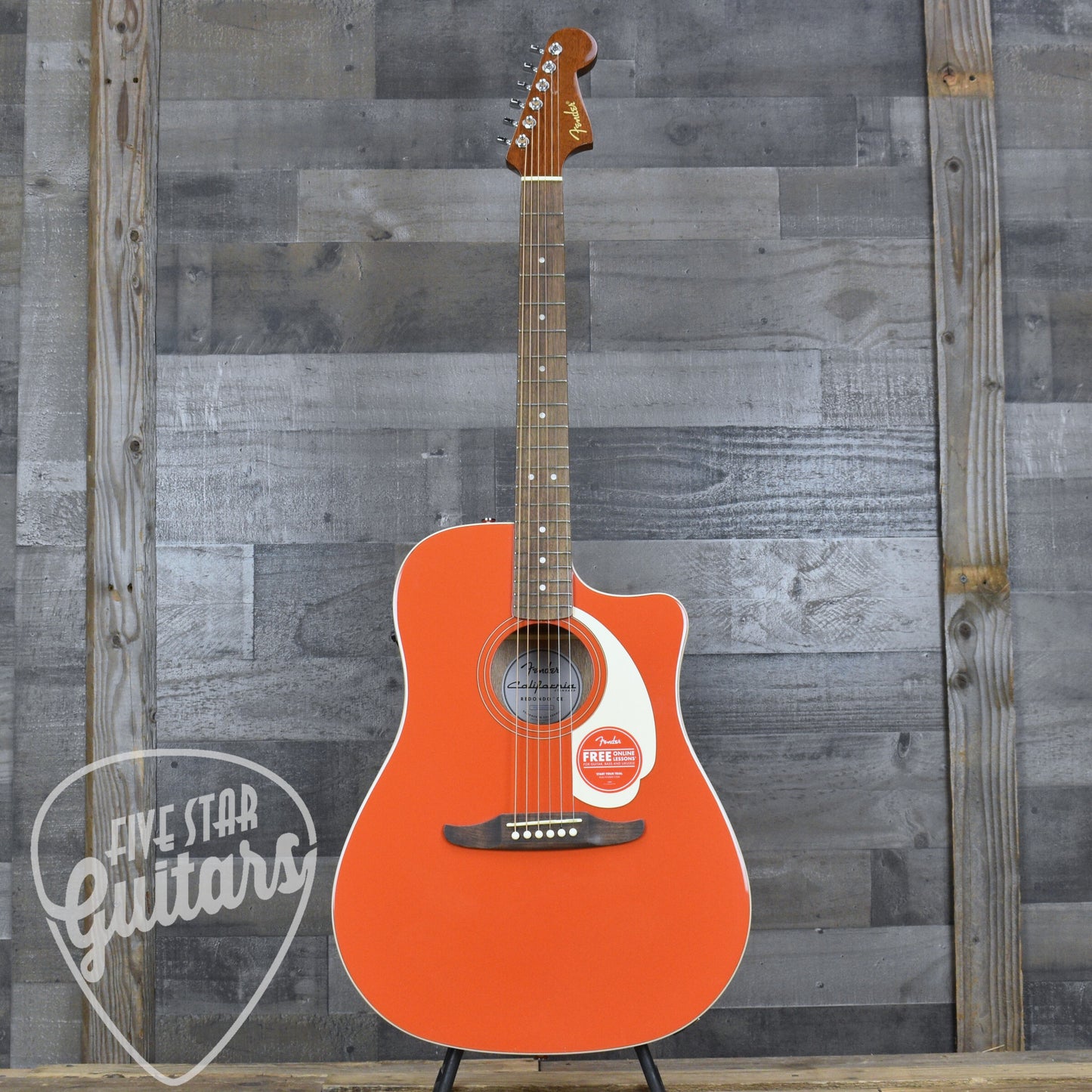 Fender California Standard Redondo CE Spruce Top Ivory Pickguard - Fiesta Red