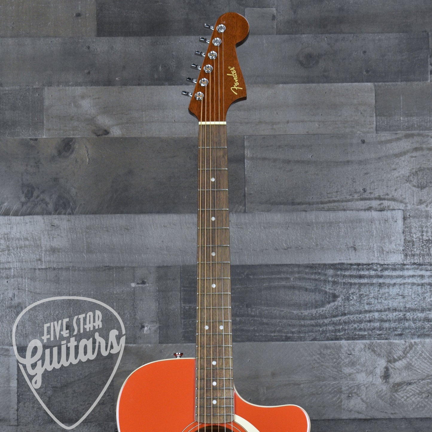 Fender California Standard Redondo CE Spruce Top Ivory Pickguard - Fiesta Red