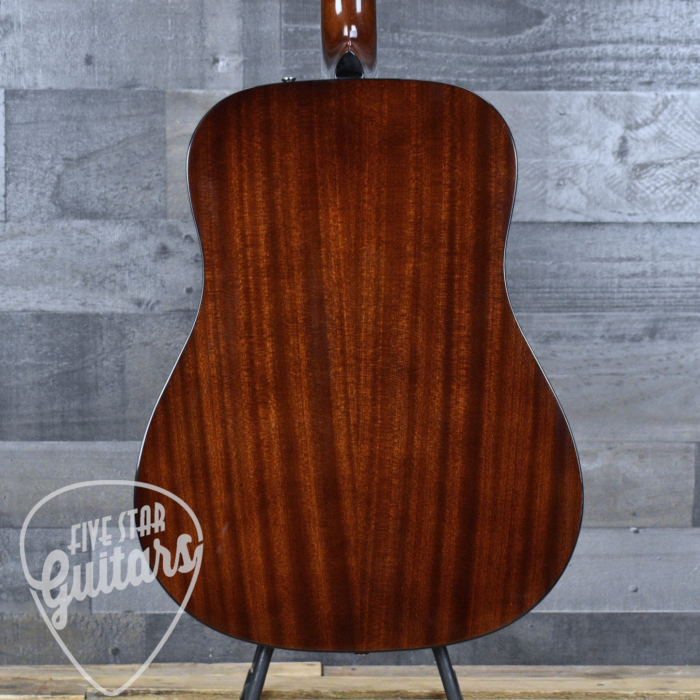 Fender California Standard Redondo Left-Handed Spruce Top Black Pickguard - Natural