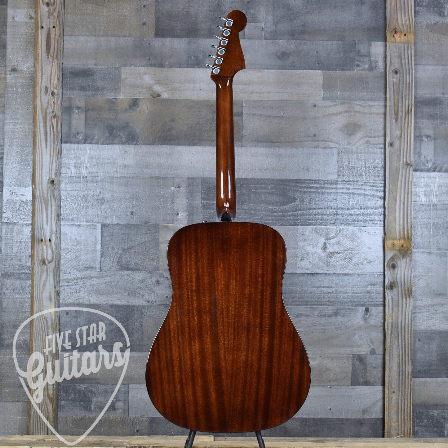 Fender California Standard Redondo Left-Handed Spruce Top Black Pickguard - Natural
