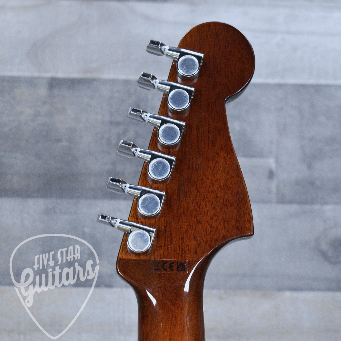 Fender California Standard Redondo Left-Handed Spruce Top Black Pickguard - Natural