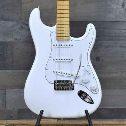 Fender Dealer Exclusive Player II Stratocaster - Polar White