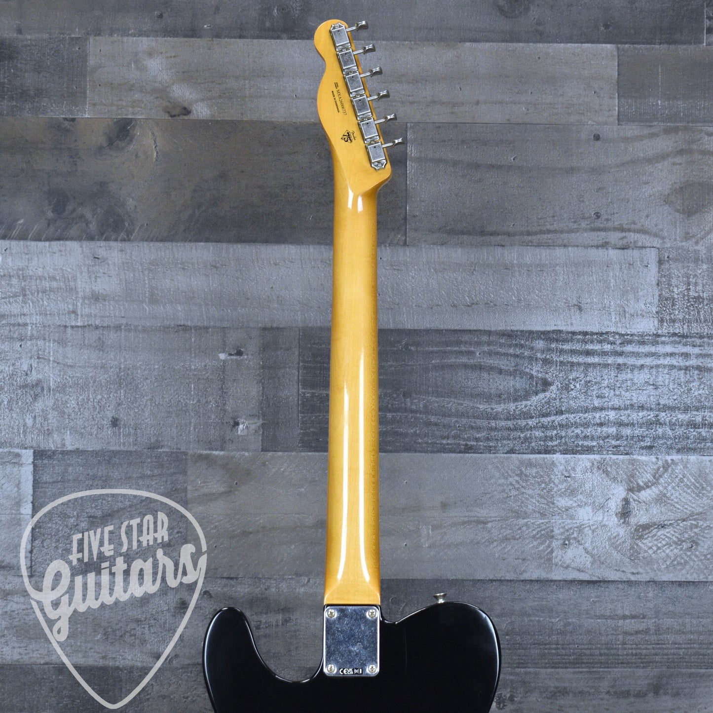 Fender Dealer Exclusive Vintera  Road Worn  '60s Double Esquire -  Black with Deluxe Gig Bag