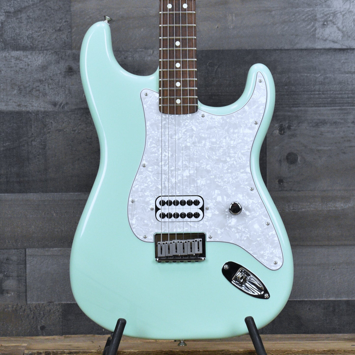 Fender LTD Tom DeLonge Stratocaster - Surf Green with Deluxe Gig Bag
