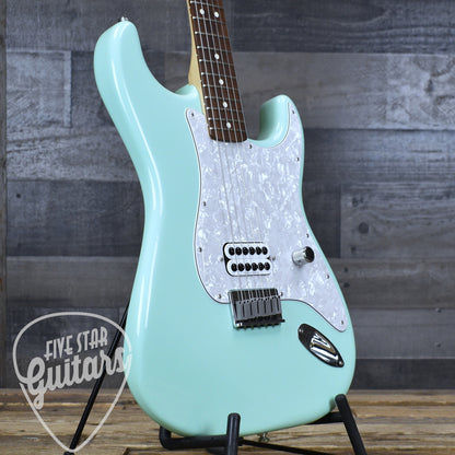 Fender LTD Tom DeLonge Stratocaster - Surf Green with Deluxe Gig Bag