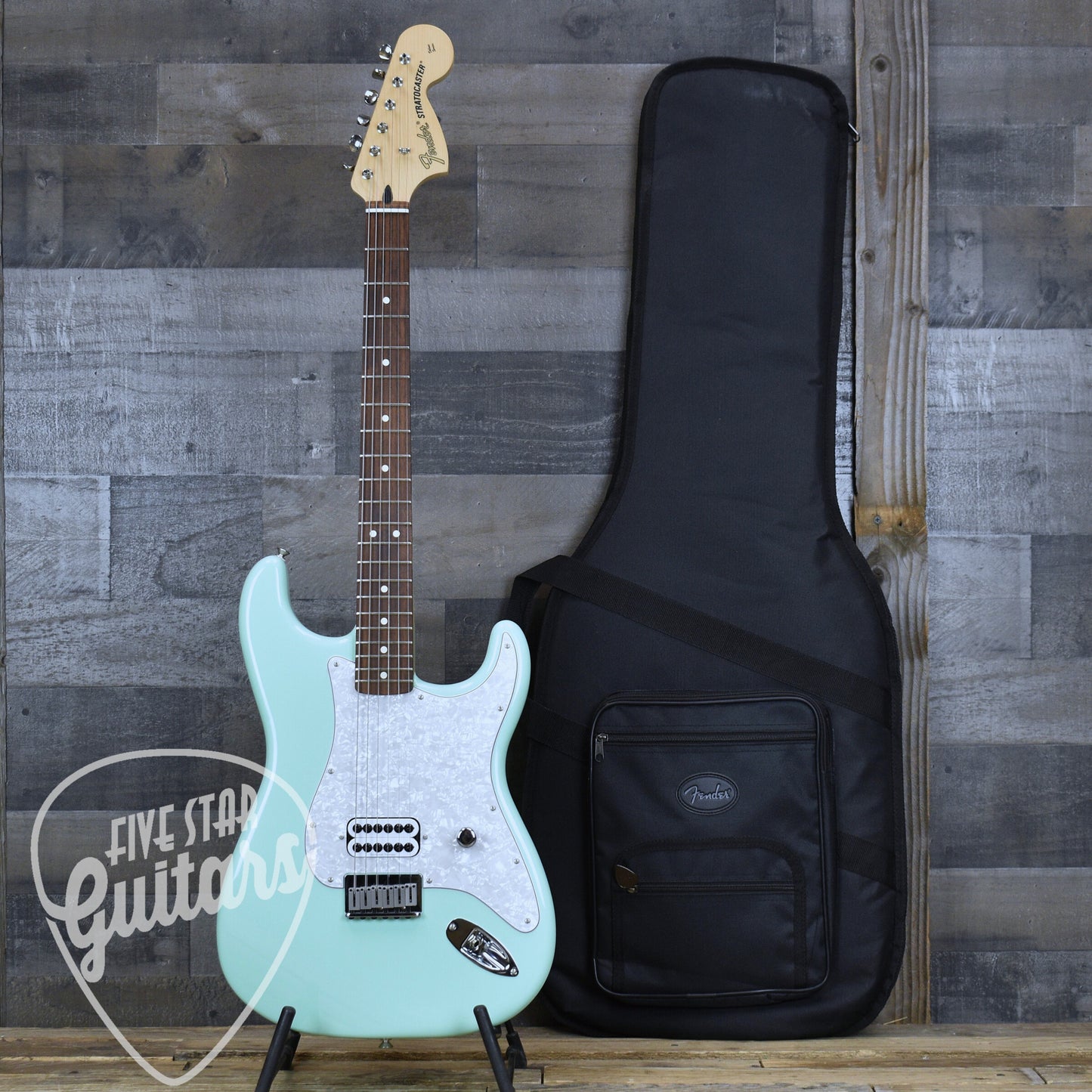 Fender LTD Tom DeLonge Stratocaster - Surf Green with Deluxe Gig Bag