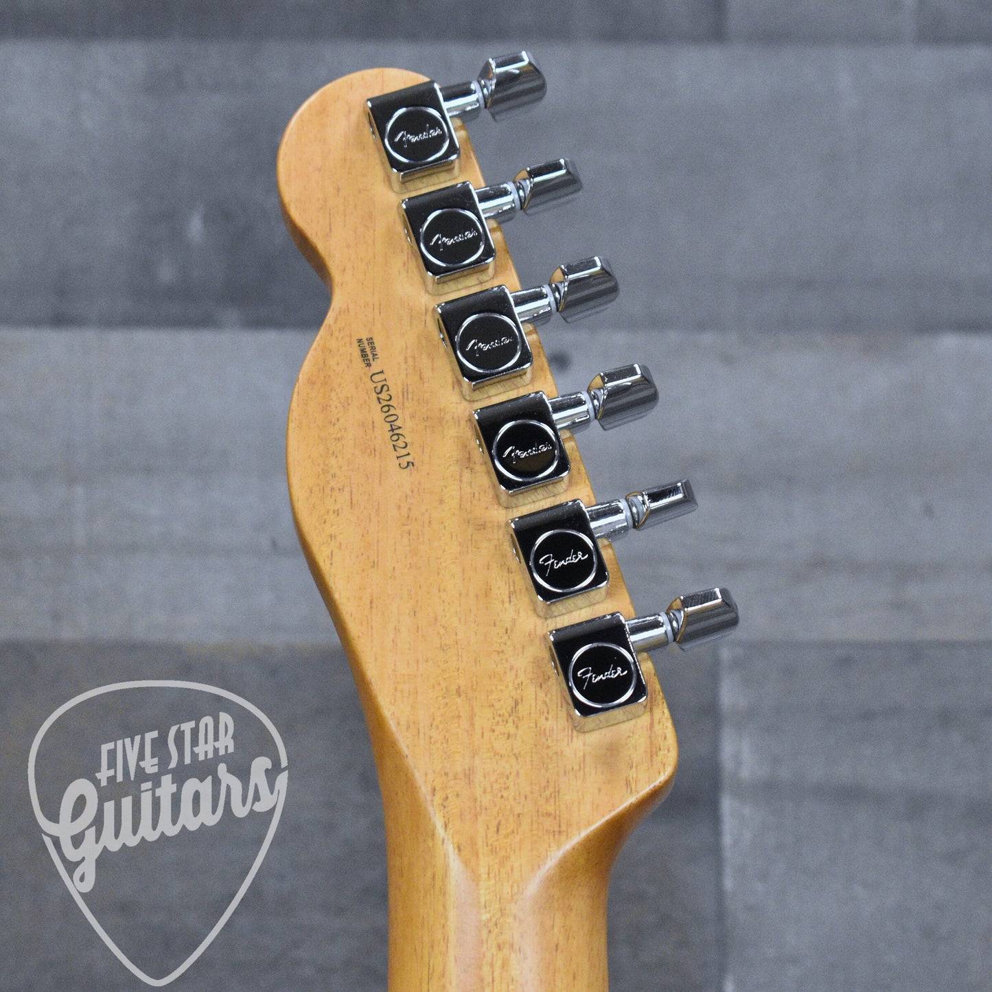 Fender Limited Edition American Cabronita Special - Dakota Red with Deluxe Molded Case