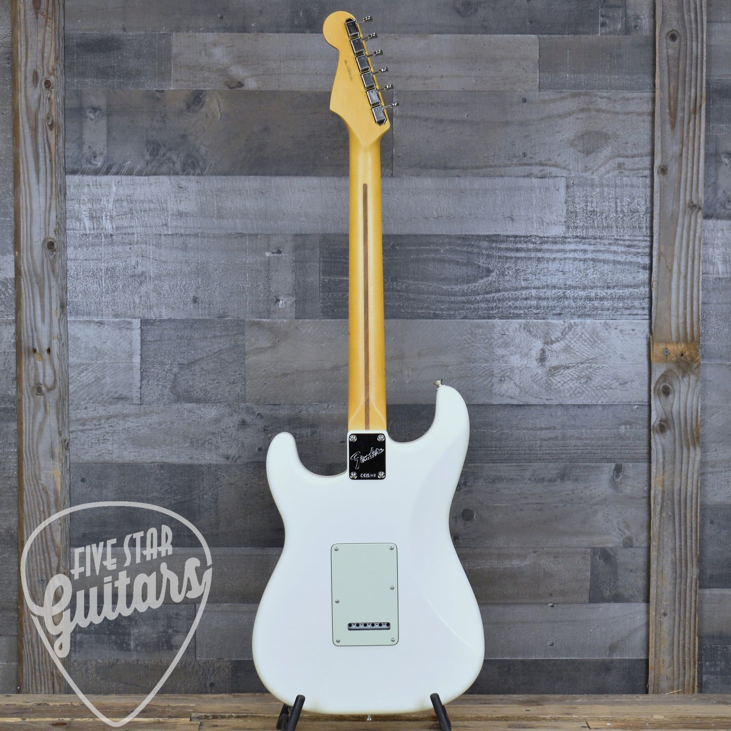 Fender Limited Edition American Professional Classic Stratocaster - Olympic White With Deluxe Gig Bag