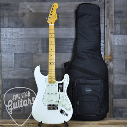 Fender Limited Edition American Professional Classic Stratocaster - Olympic White With Deluxe Gig Bag