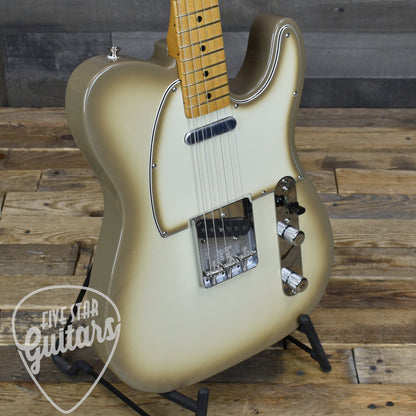 Fender Limited Edition Vintera II '60s Telecaster Maple Fingerboard - Antigua with Gigbag