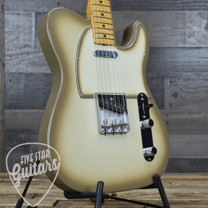 Fender Limited Edition Vintera II '60s Telecaster Maple Fingerboard - Antigua with Gigbag