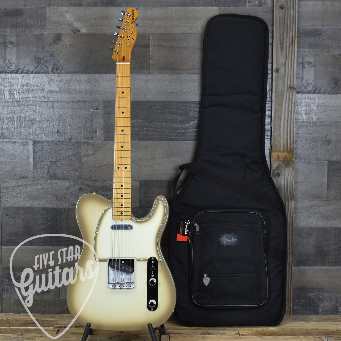 Fender Limited Edition Vintera II '60s Telecaster Maple Fingerboard - Antigua with Gigbag