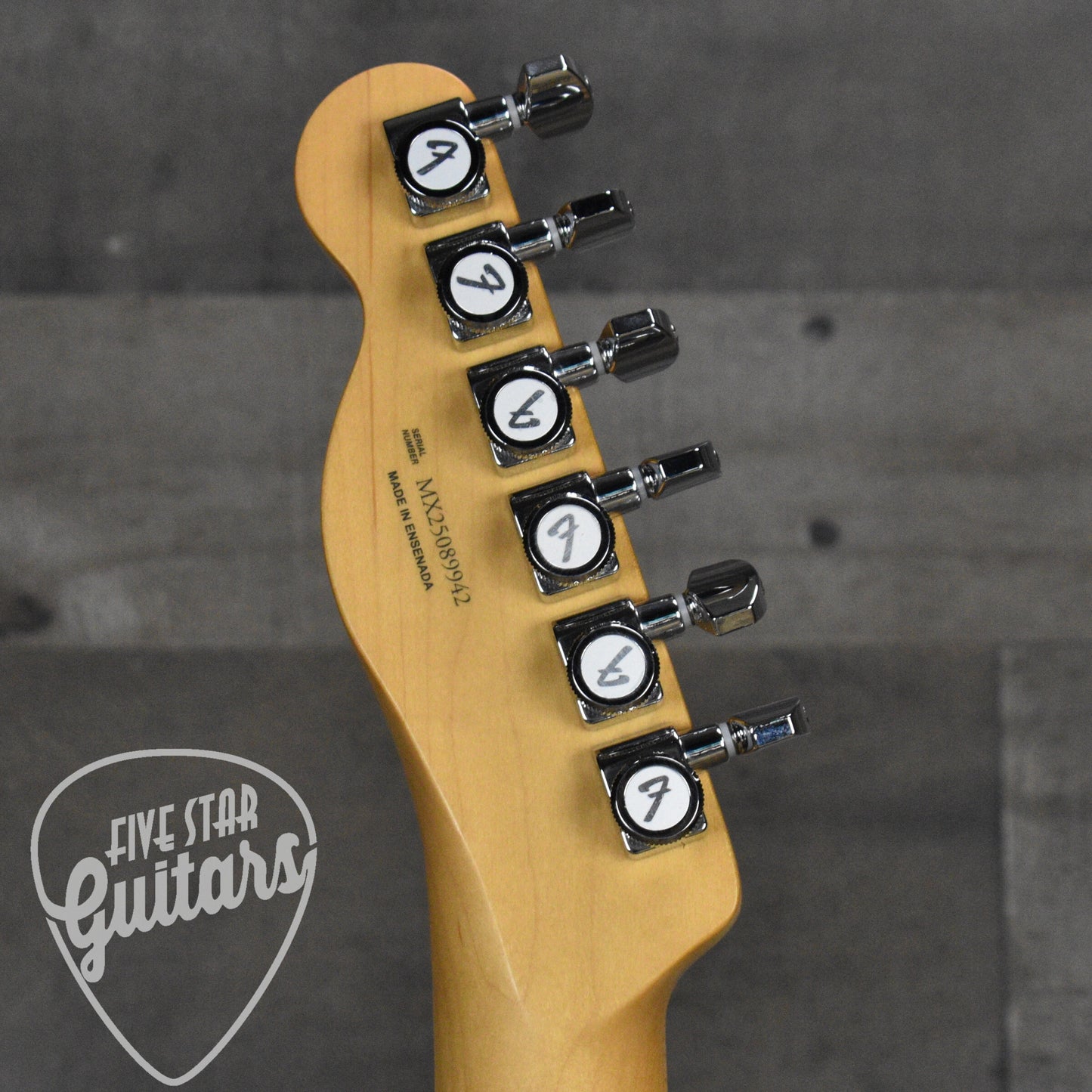 Fender Player II Modified Telecaster - 3 Tone Sunburst with Deluxe Gig Bag