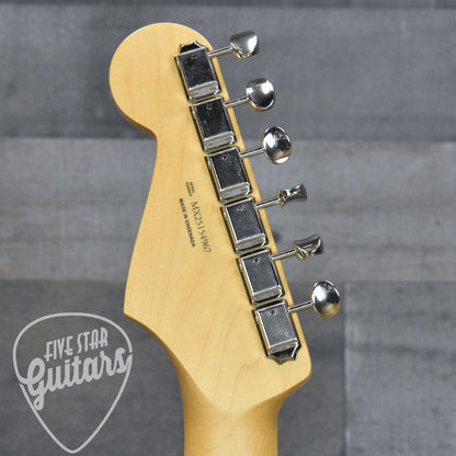 Fender Player II Stratocaster HSS -  Coral Red