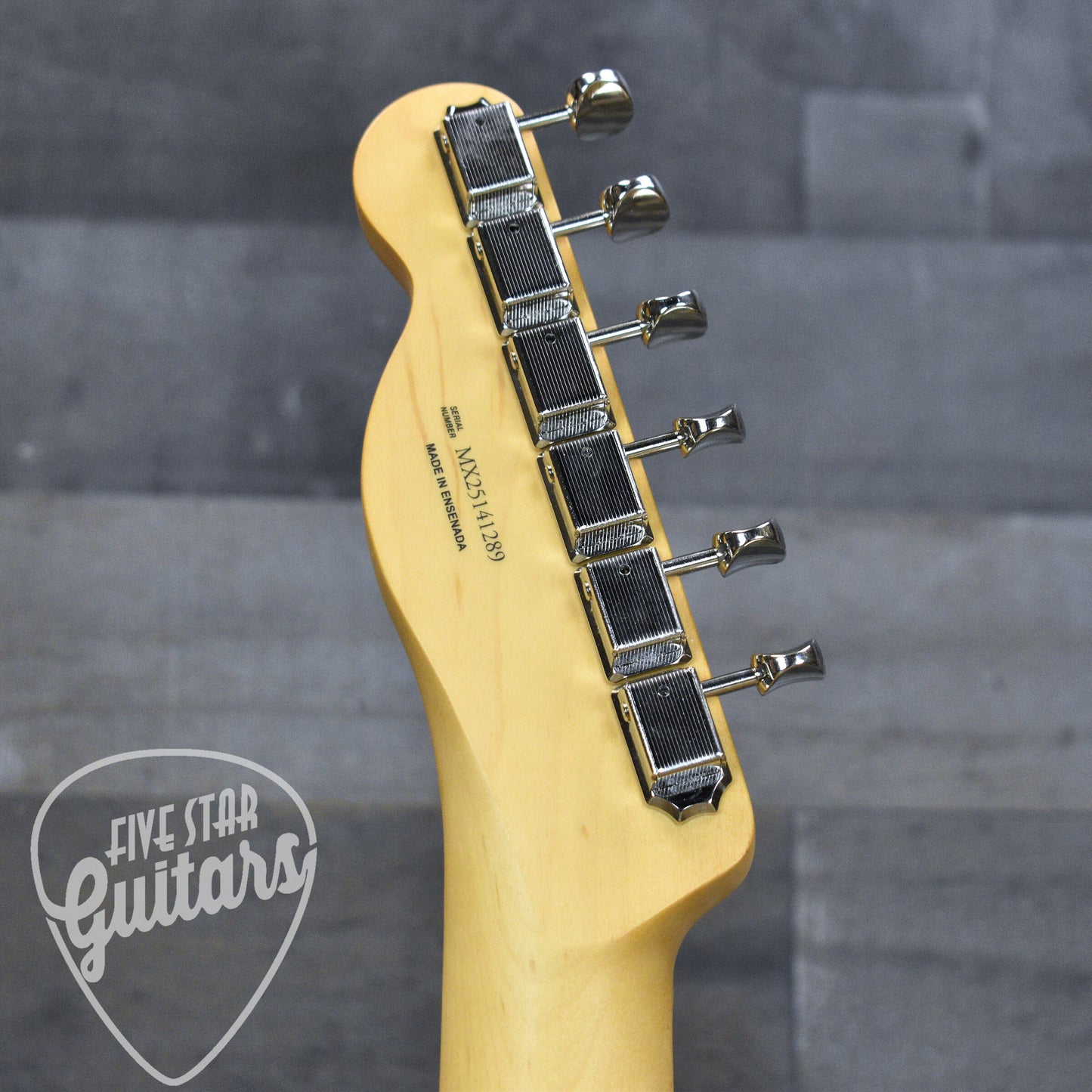 Fender Player II Telecaster Chambered Ash Maple Fingerboard  - Butterscotch Blonde